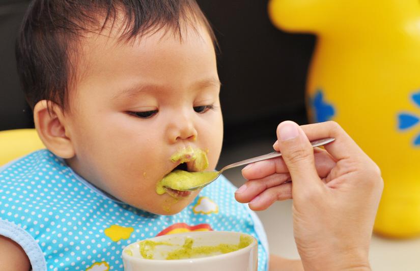 Expert Tips for Introducing Solids Making Mealtime Enjoyable and Stress-Free