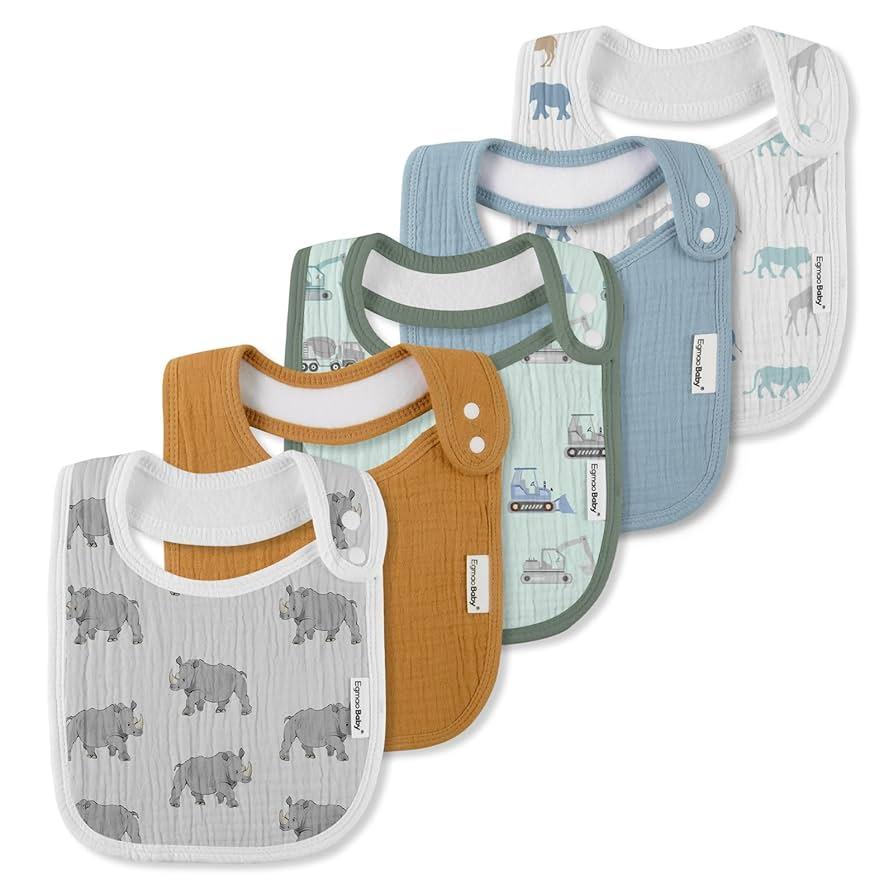 Essential Bibs That Combine Style and Functionality