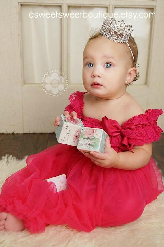 Matching Headbands That Elevate the Birthday Outfit