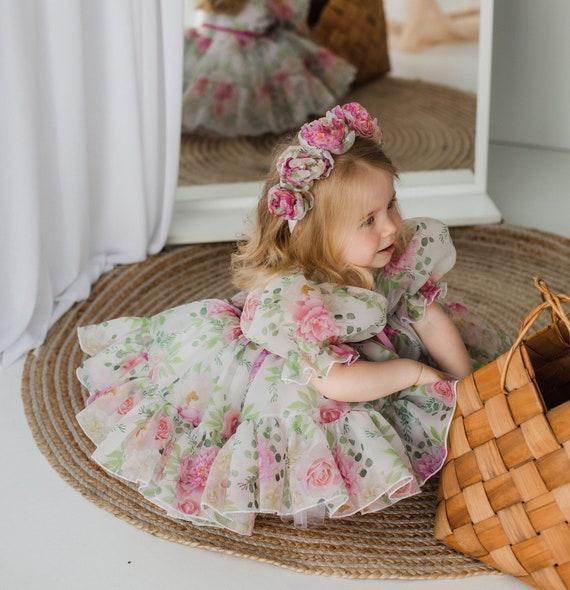 Choosing the Perfect Fabric and Style for Comfort and Cuteness