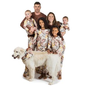 Cozy Up: Burt's Bees Baby Family Jammies for the Holidays