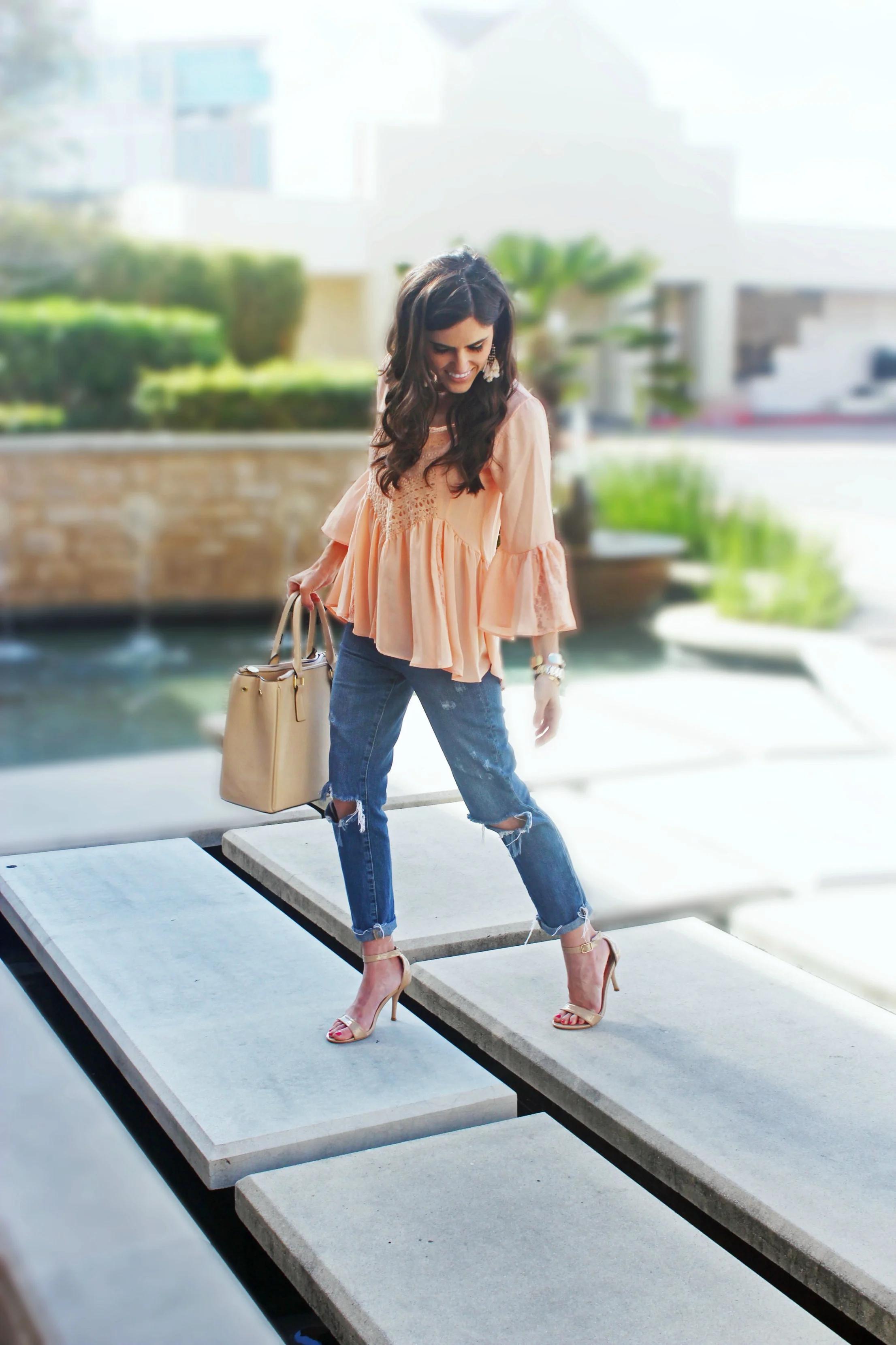 Balancing Comfort and Fashion: Fabric and Color Trends