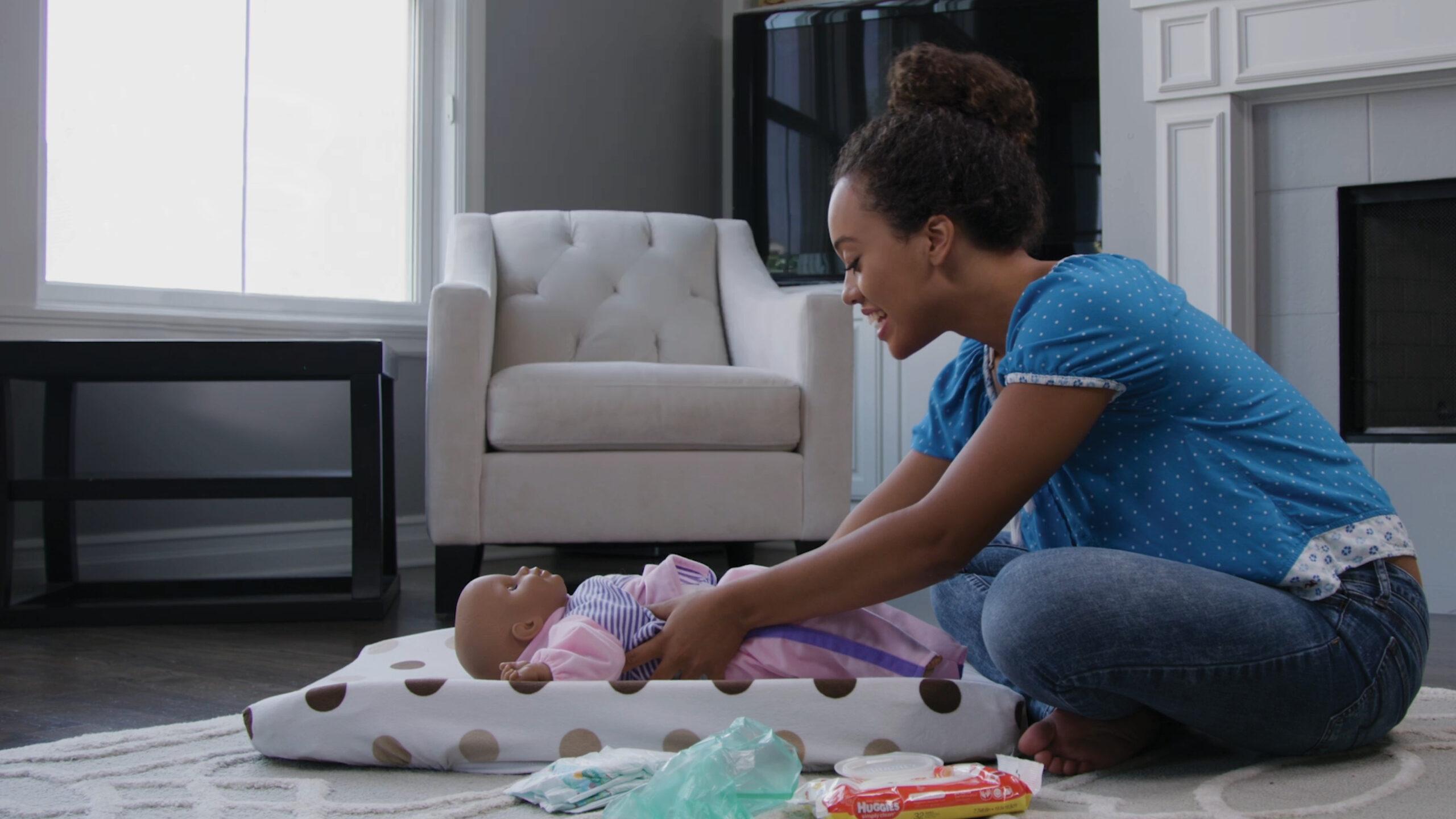 Essential Features for Easy Diaper Changes and Dressing